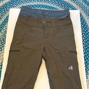 Eddie Bauer Women's khaki capris pants and Blue Capris Pants Bundle